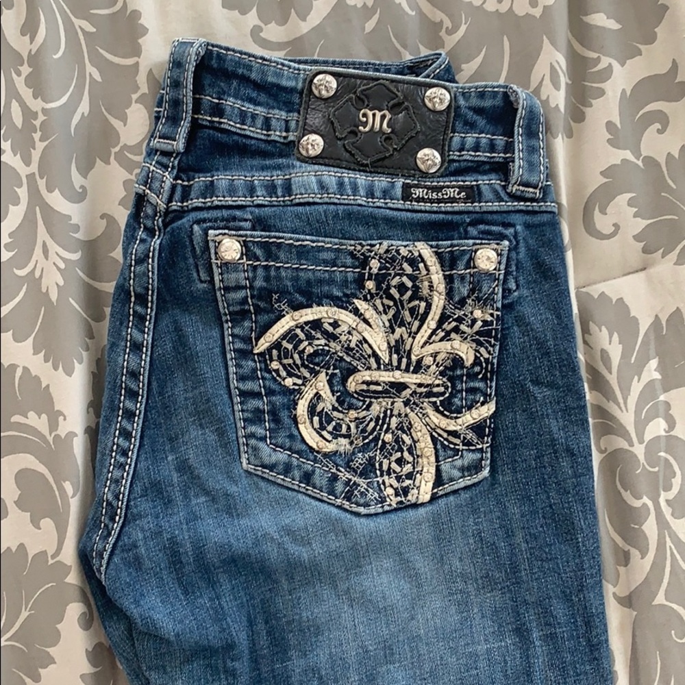 Classic Miss Me Signature Boot Jeans